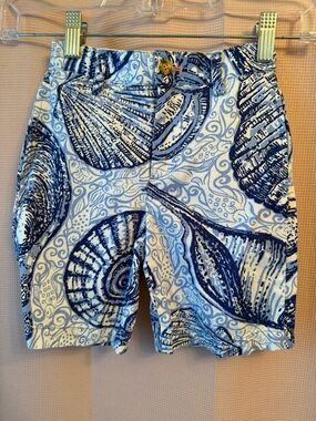 Lilly Pulitzer Blue and White Nautical Shell Print Shorts